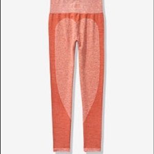 Victoria’s Secret PINK leggings